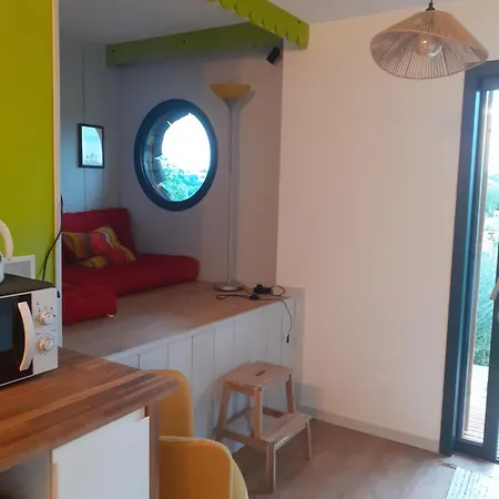 Quarto em Acomodações Particulares Coin Detente